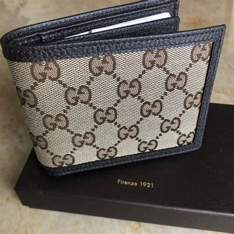 gucci mens wallet outlet|gucci trifold wallet for men.